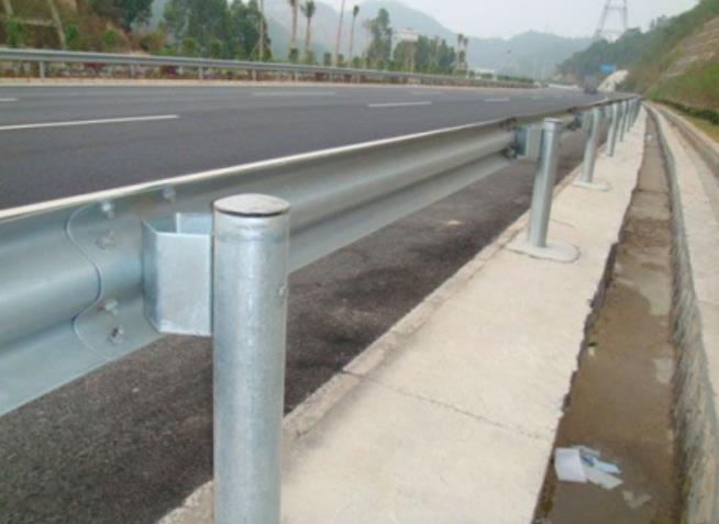 how much does a highway guardrail cost