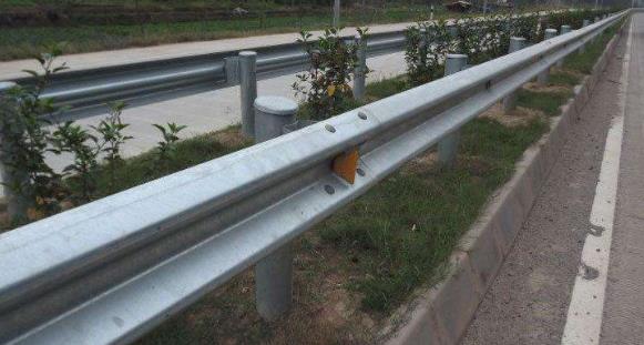 thrie beam crash barrier for sale